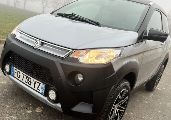 Aixam Crossover cena 43600 przebieg: 28000, rok produkcji 2019 z Jawor małe 704